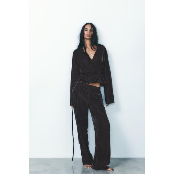 NWT ZARA VELVET WRAP JACKET and Velvet Pants Suit Size Womens Small - Picture 1 of 16